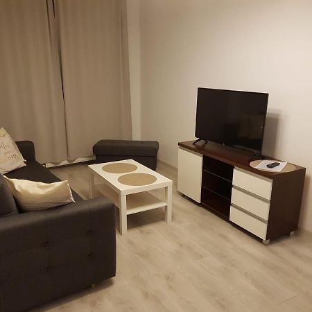 Kaja Apartamenty Legnica Exterior foto